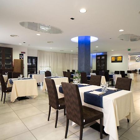 Hotel Insteia Полла Экстерьер фото