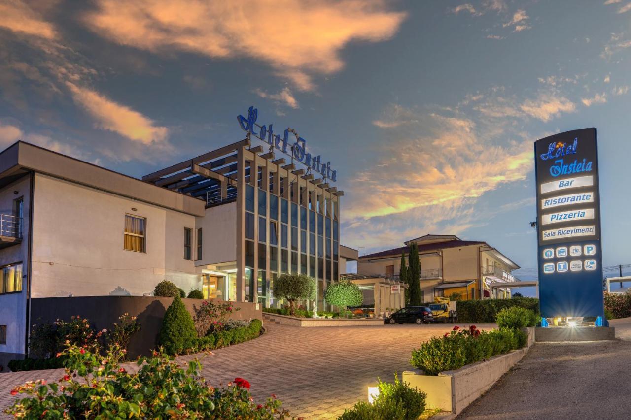 Hotel Insteia Полла Экстерьер фото